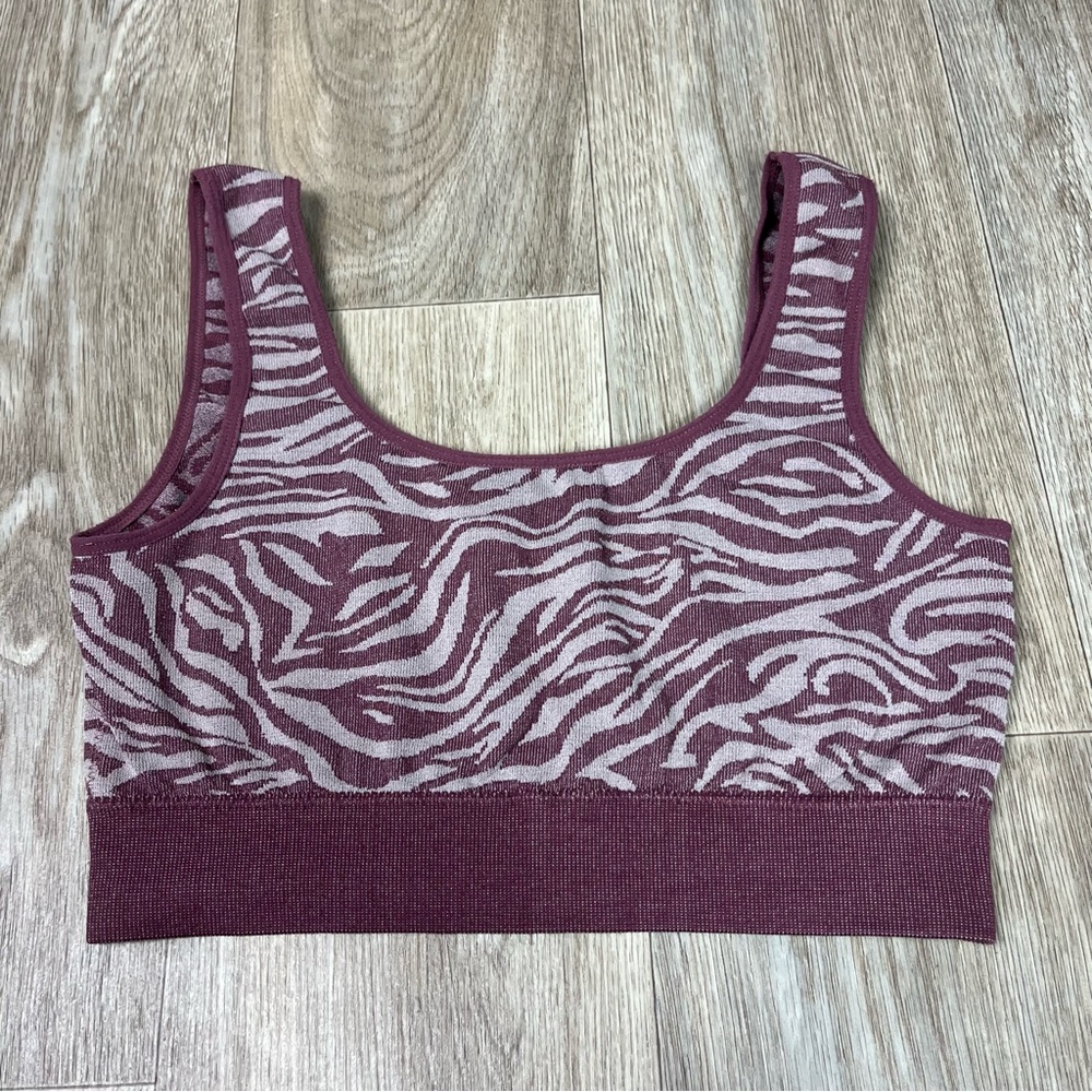 South Beach seamless light supports sports bra in dusky pink animal print M/L